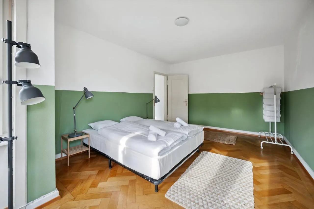 Central Apartment For City Explorers 224 Zúrich
